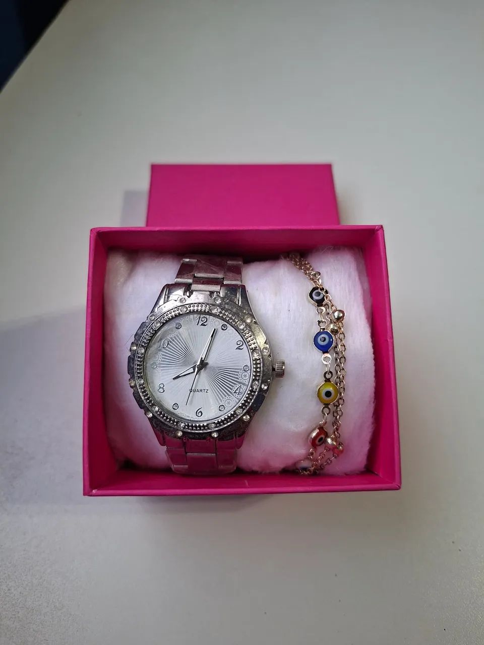 Relógios femininos novos com pulseira de brinde - Foto 3