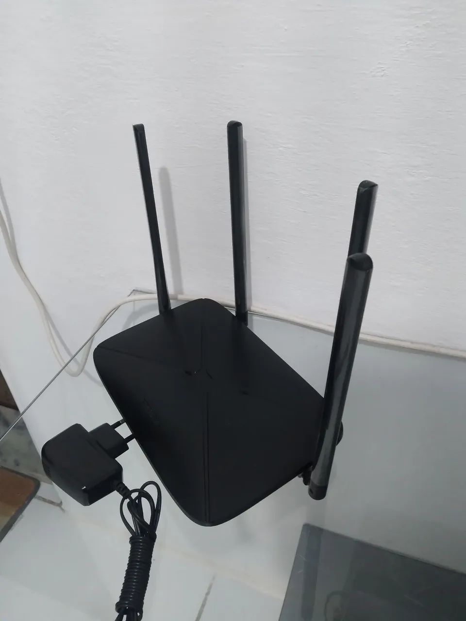Roteador mercusys WI-FI gigabit AC 120 semi novo  - Foto 3