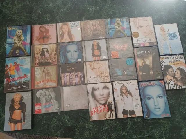 CD Britney Spears (Lote) + DVDs