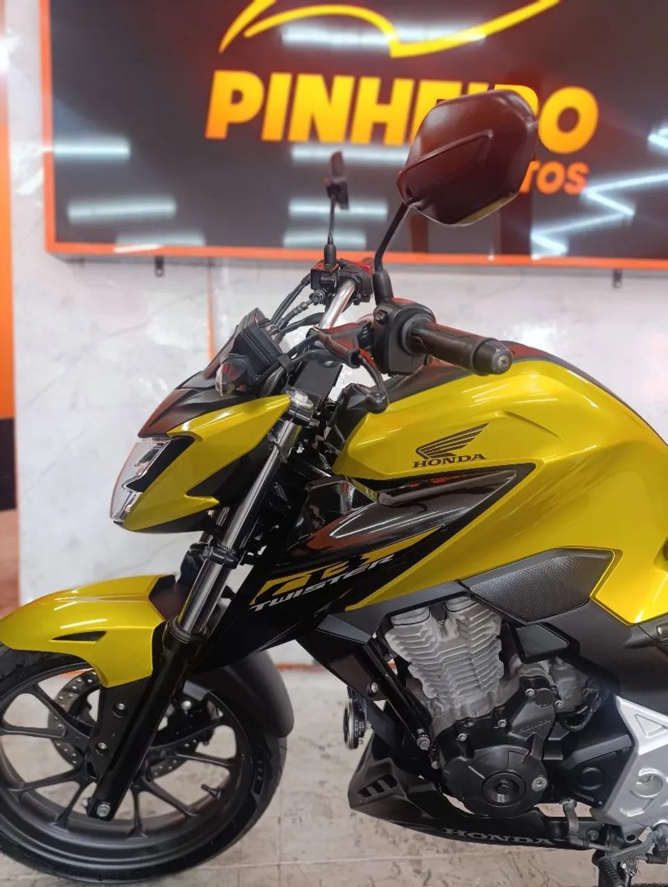 Cb Twister 300f ABS 2024 oferta  - Foto 5