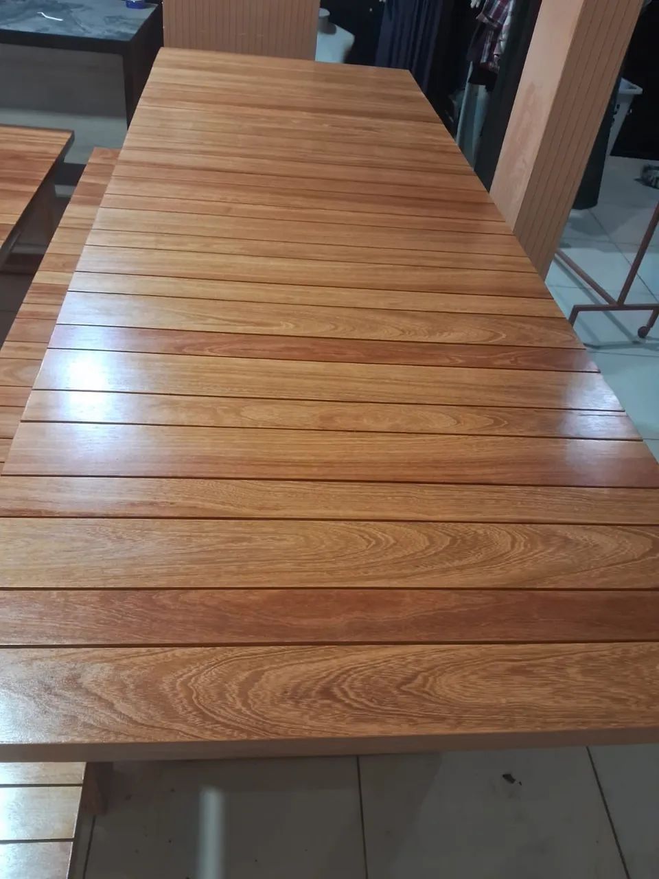 MESA EM JATOBÁ + BANCOS 2.50x90cm 