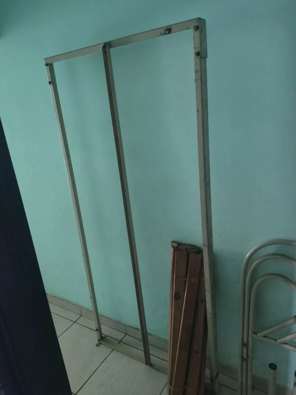Armação de cama de solteiro - Foto 2