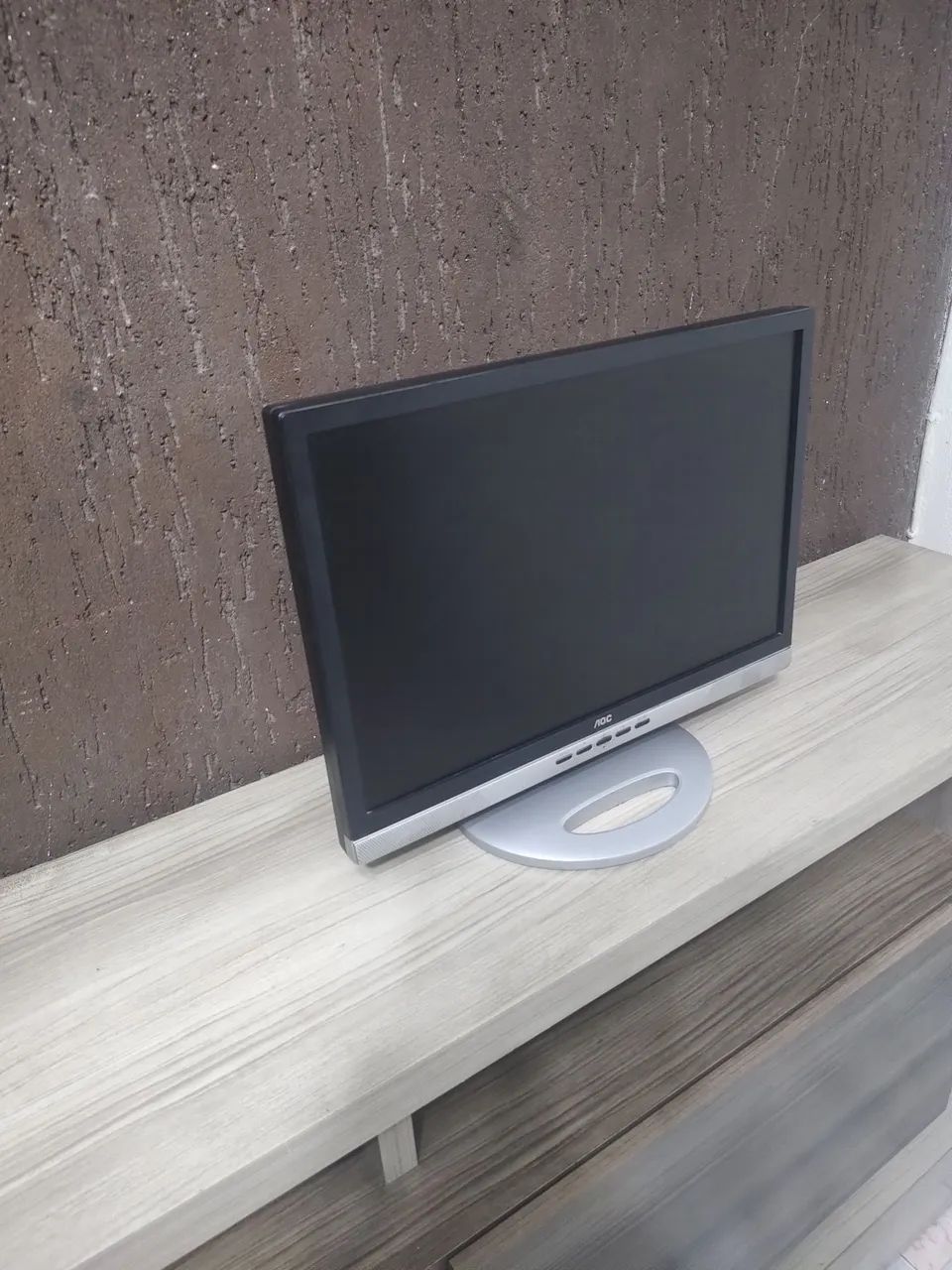 Monitor com DVI E GVA e com entrada e saída de Som 19 Polegadas Modelo AOC 19 Polegadas  - Foto 3