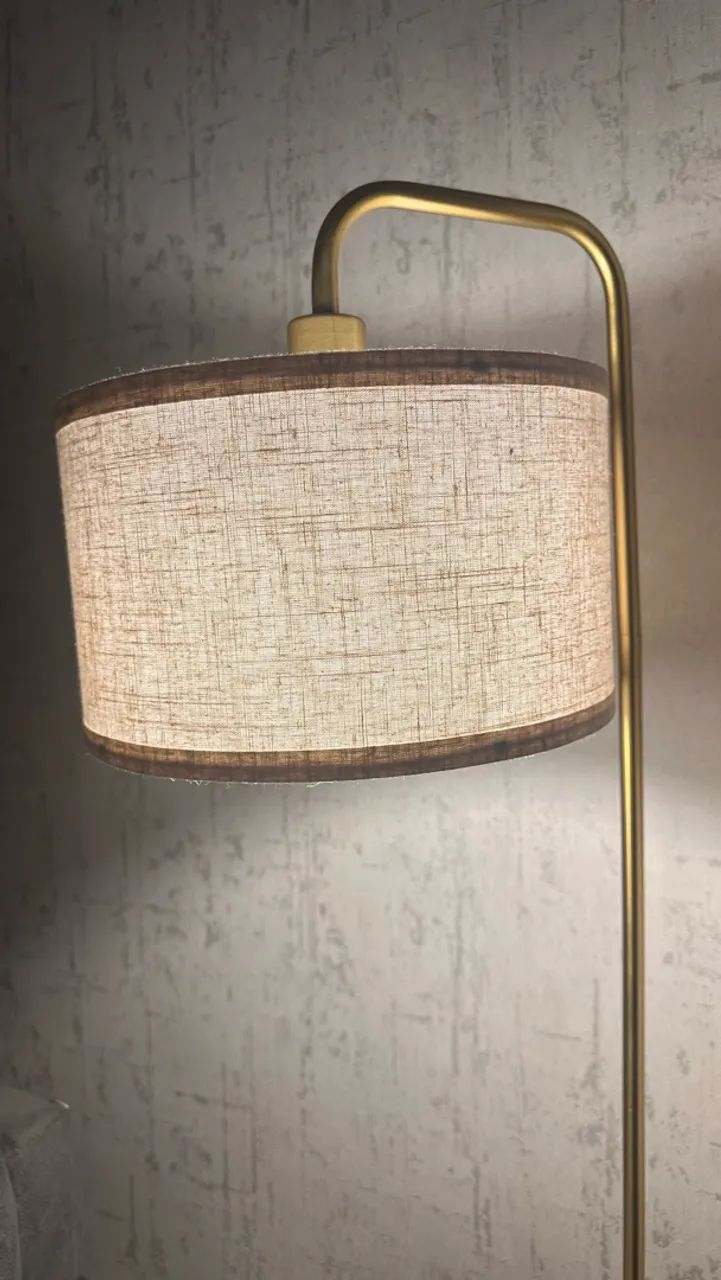 Luminária de chão - Foto 2