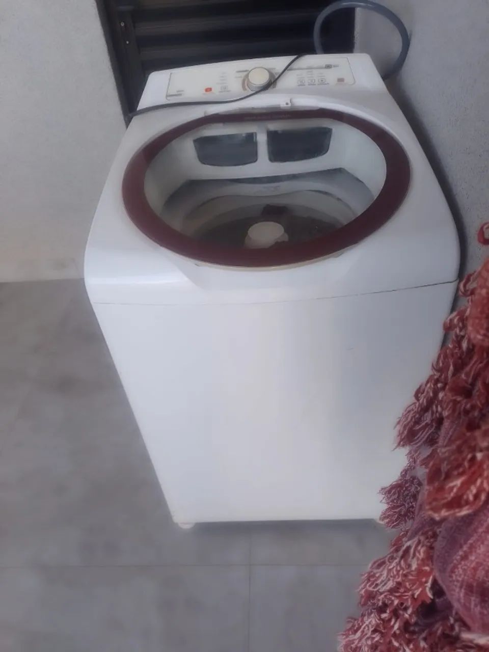 Maquina de lavar 11 kg Brastemp com defeito centrifugador 