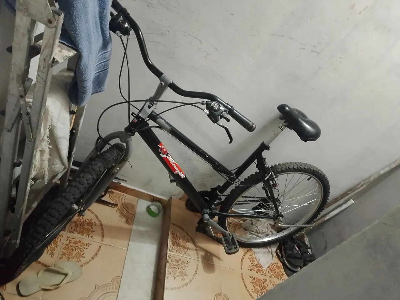 Bicicleta aro 26 tudo novo os raio tudo trocado e bom a marcha passando o valor 450