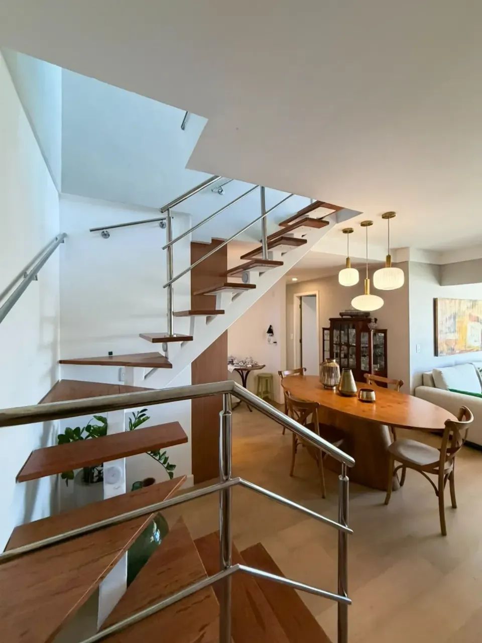 COBERTURA DUPLEX À VENDA - 180M² - 3 QUARTOS - 2 SUÍTES - 2 VAGAS - Foto 3