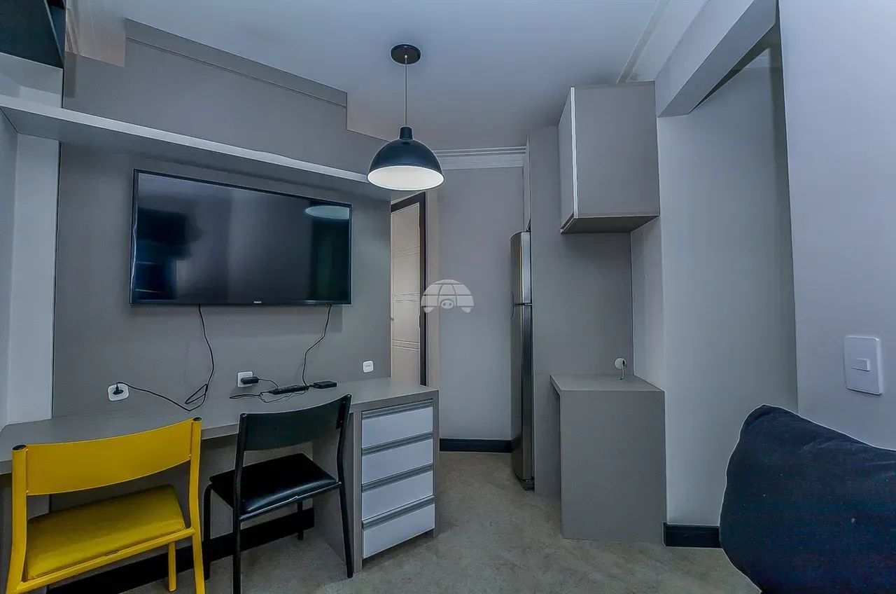 STUDIO TOTALMENTE MOBILIADO NO CRISTO REI