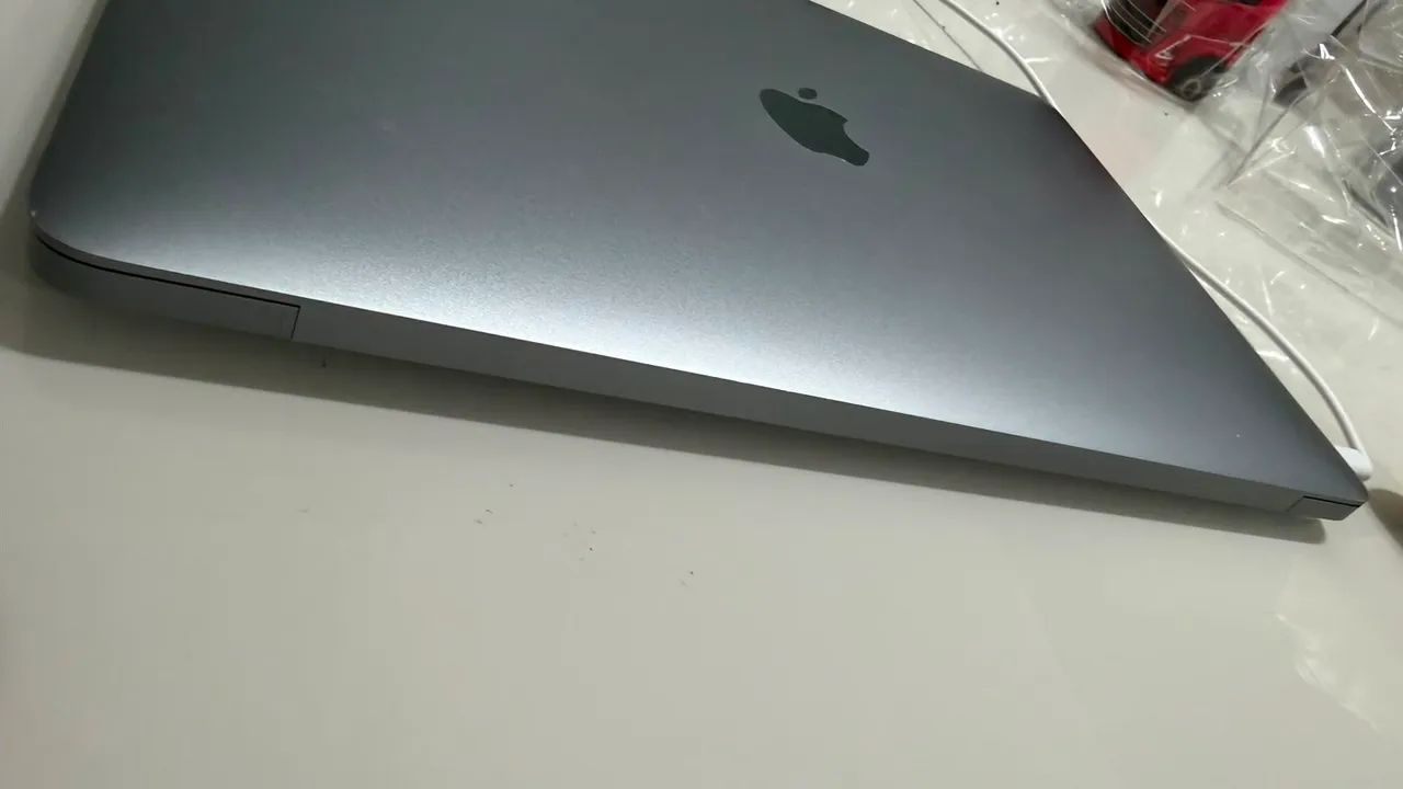 Macbook air M1 2020