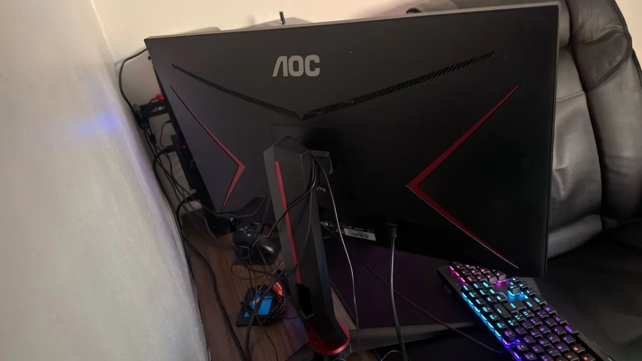 Monitor Gamer AOC Hero 27? IPS 144Hz 1ms + Caixa - Foto 4