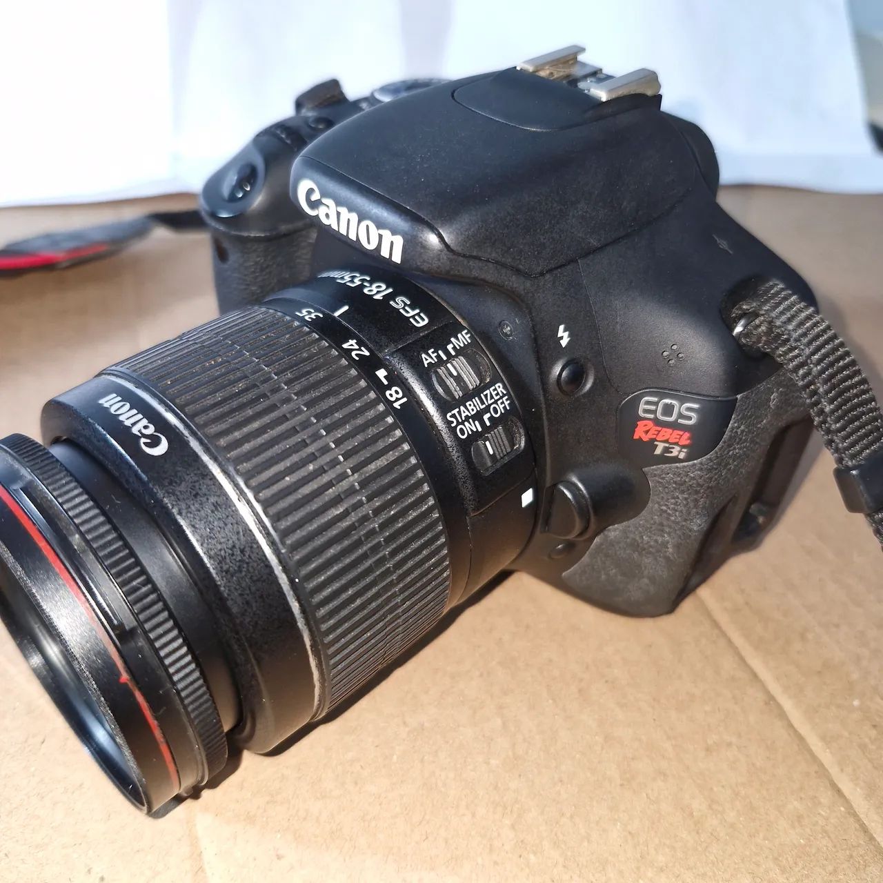 CAMERA CANON REBEL. T 3i. Com duas objetivas :Canon 15/55 e CANON 55/250.  - Foto 2
