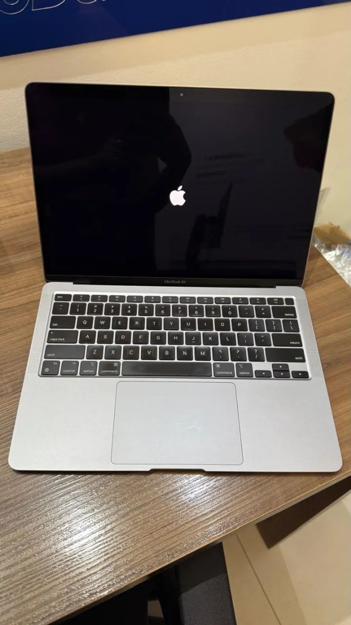 Macbook M1 