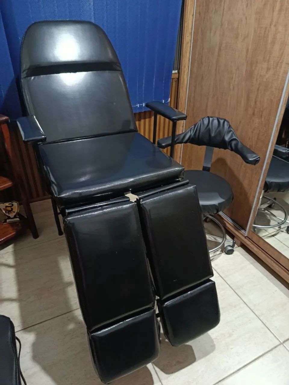 Cadeira de podologia  - Foto 2