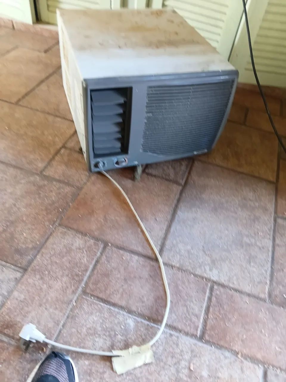 Ar condicionado  de janela
