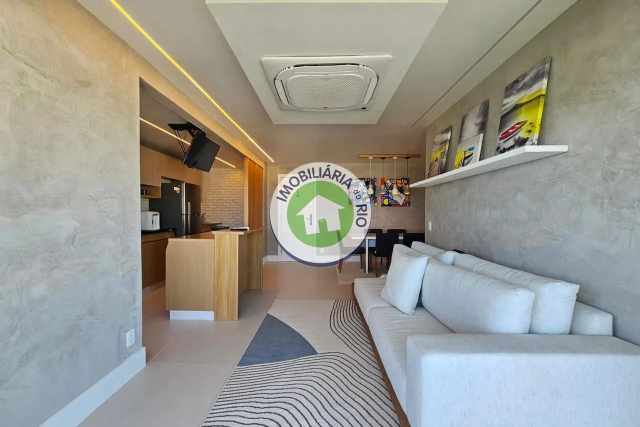 apartamento vistão mar, 2 quartos com terceiro reversível.