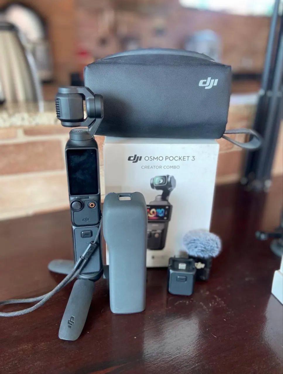 DJI Osmo Pocket 3 Creator Combo + Acessórios Premium + 256GB