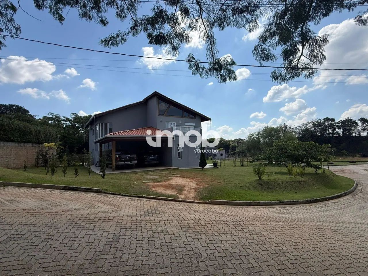 Casa de Condomínio em Caputera - Sorocaba