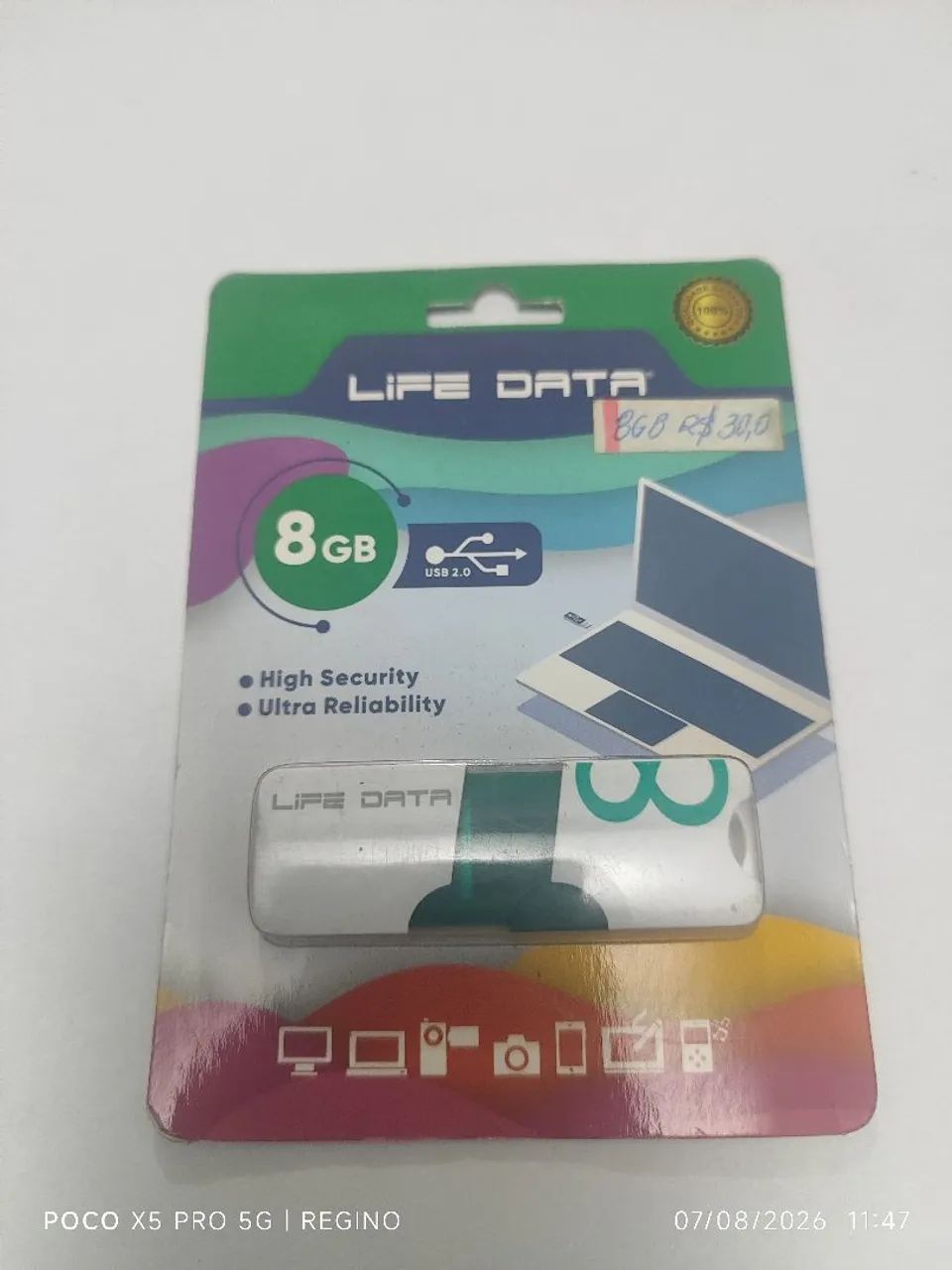Pendrive life data 8 gbusb 2.0