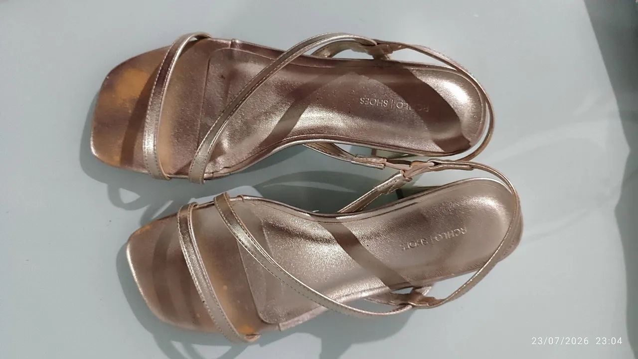 Sapatos novos Riachuelo 
