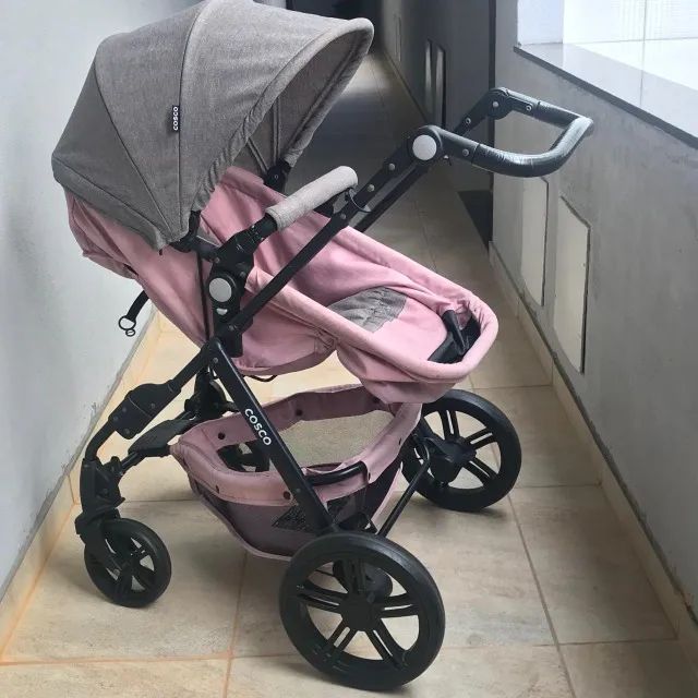 Carrinho de passeio de bebê da Cosco