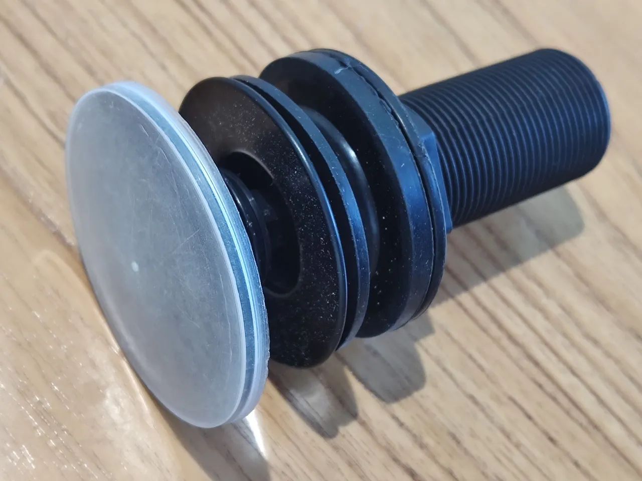 Válvula click 7/8 nova nunca utilizada  preta 1