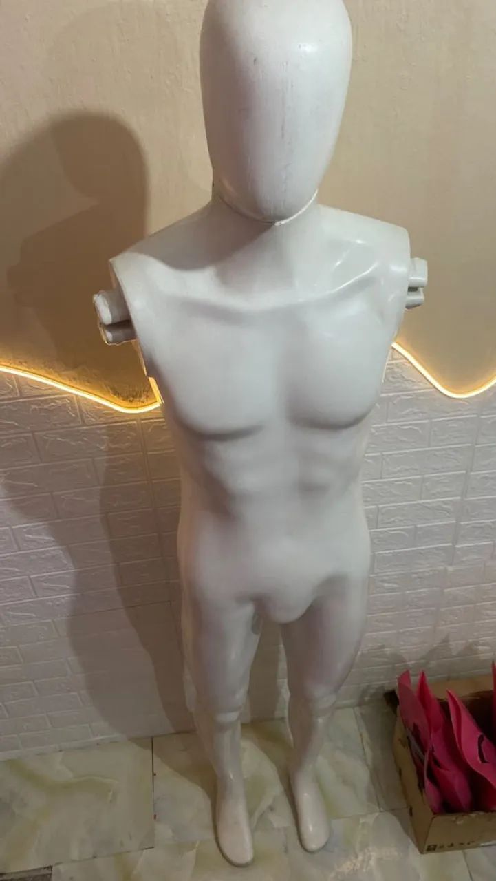 Manequim masculino  - Foto 3