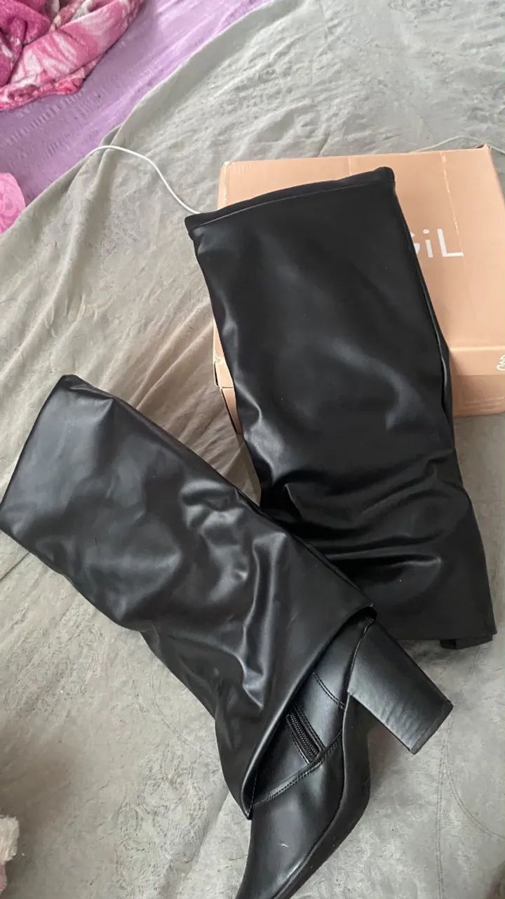 Bota cano alto 