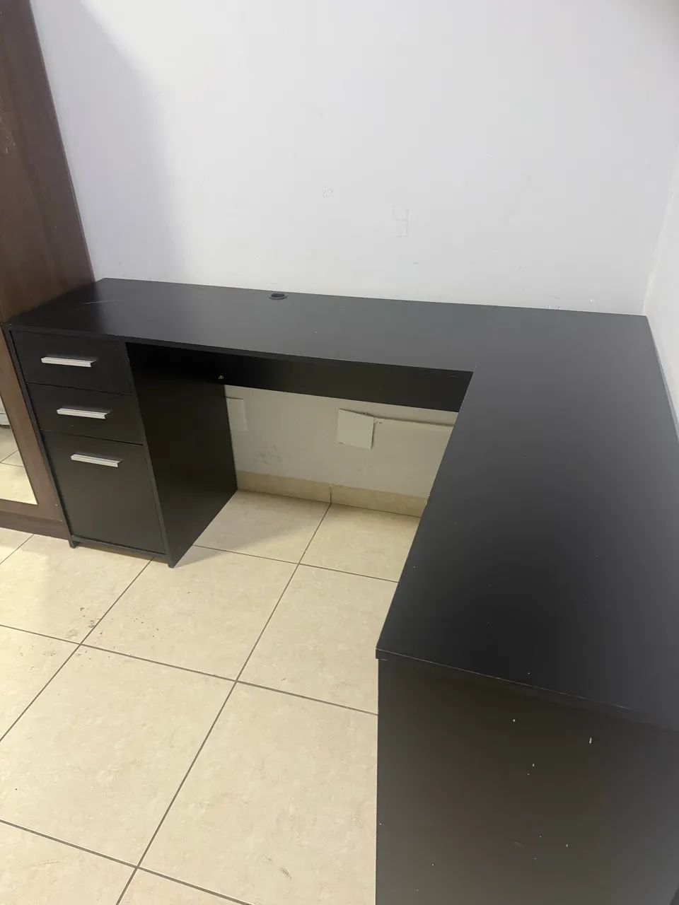 Mesa de escritório em L - Foto 2