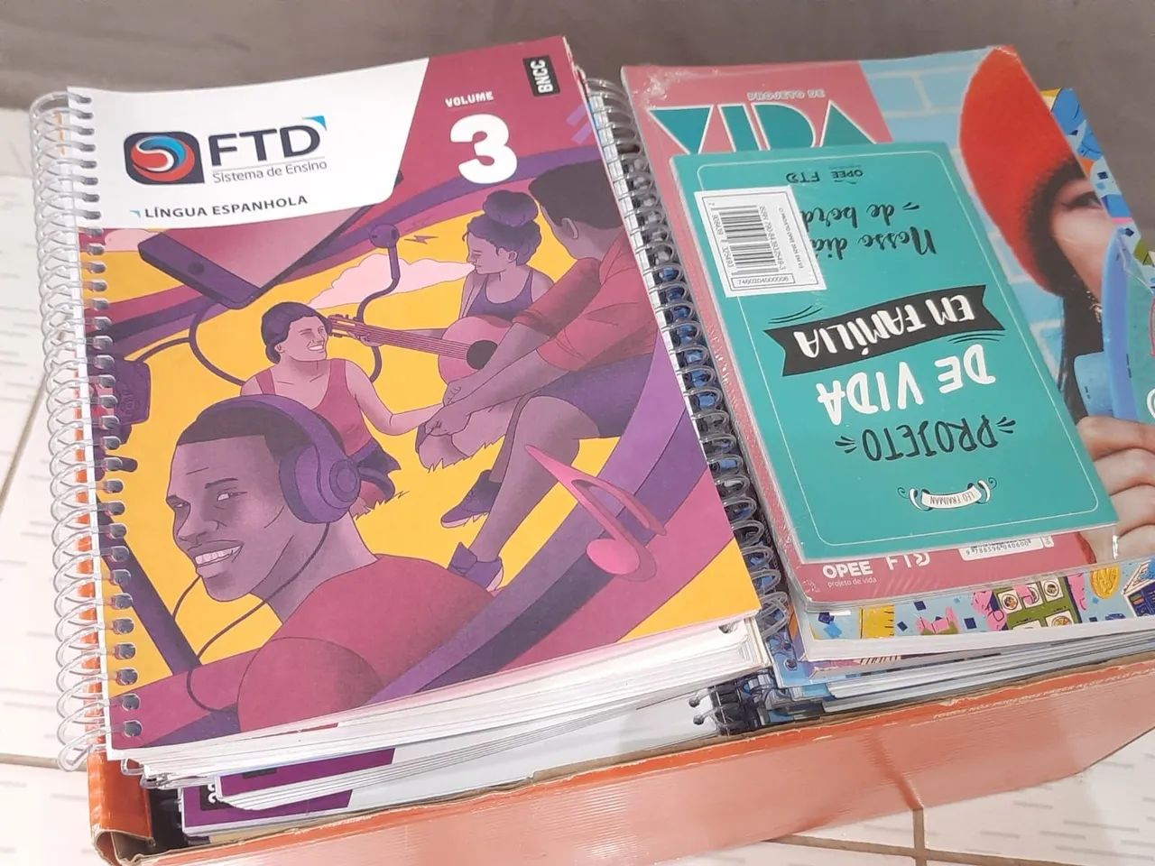 Vendo Material FTD - 3° Ano do Ensino Médio