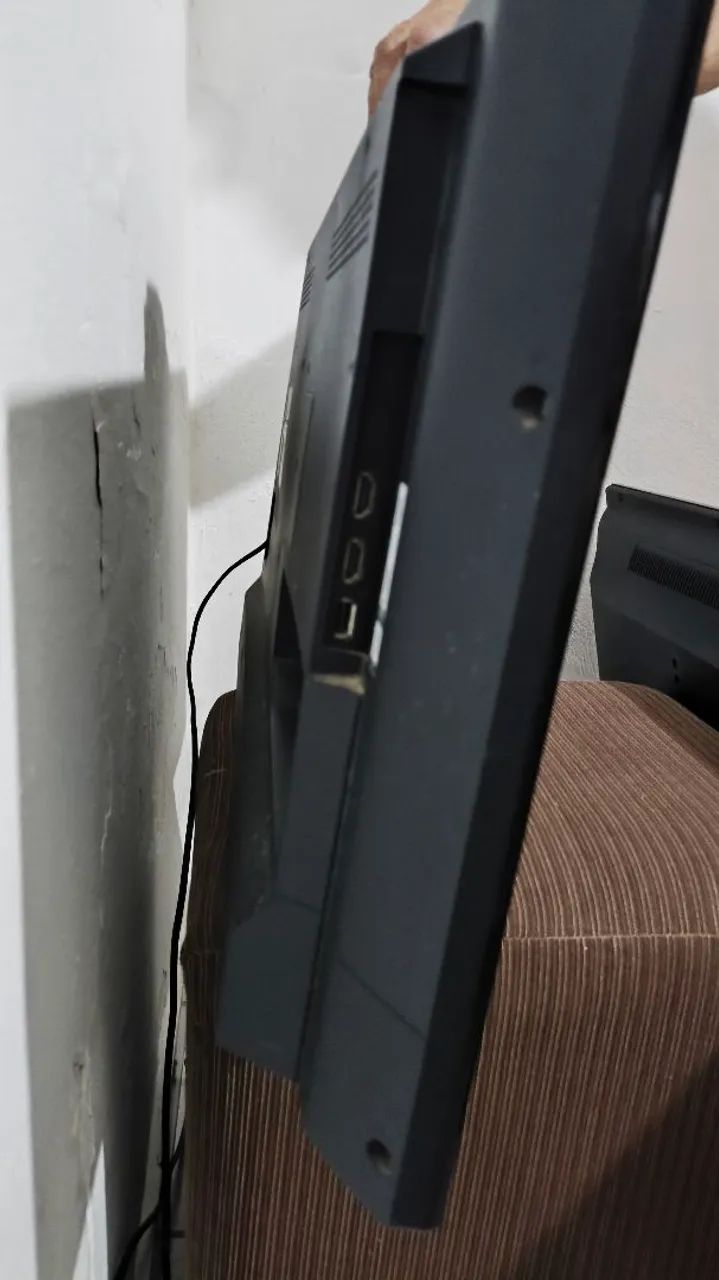 VENDE-SE TV 32 POLEGADAS AOC - Foto 4