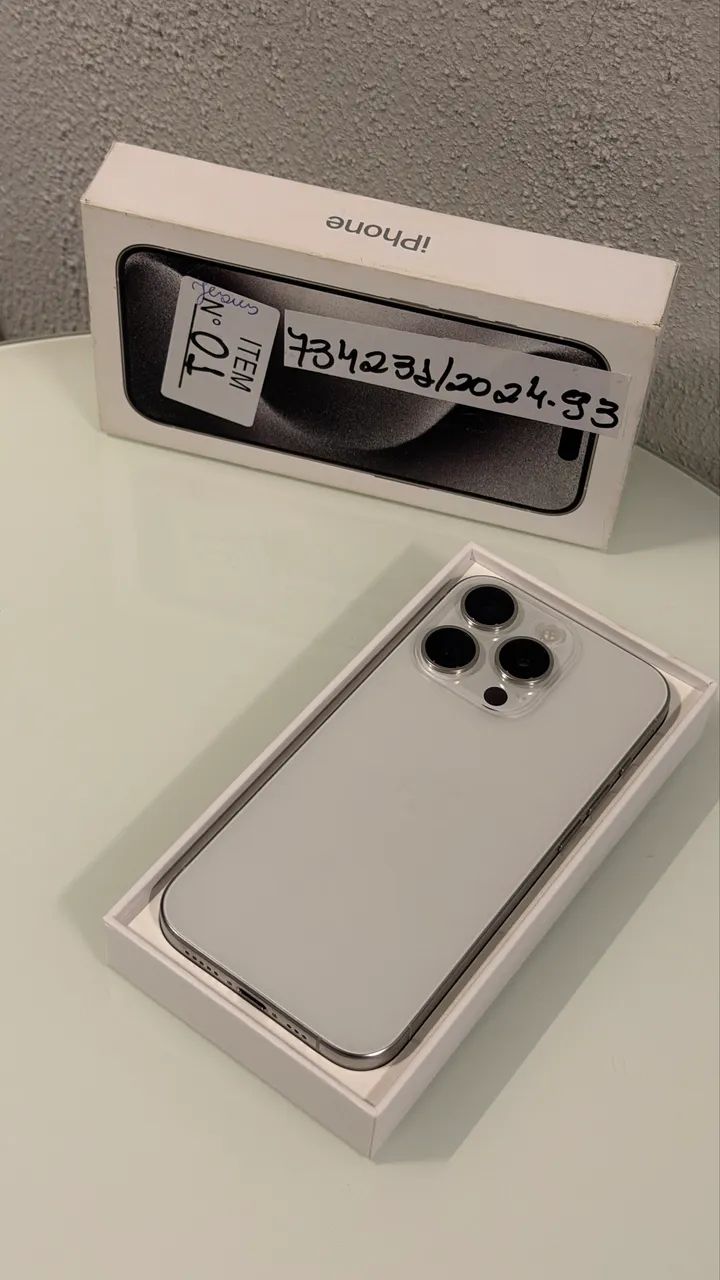 iPhone 15 Pro 128gb branco  - Foto 2
