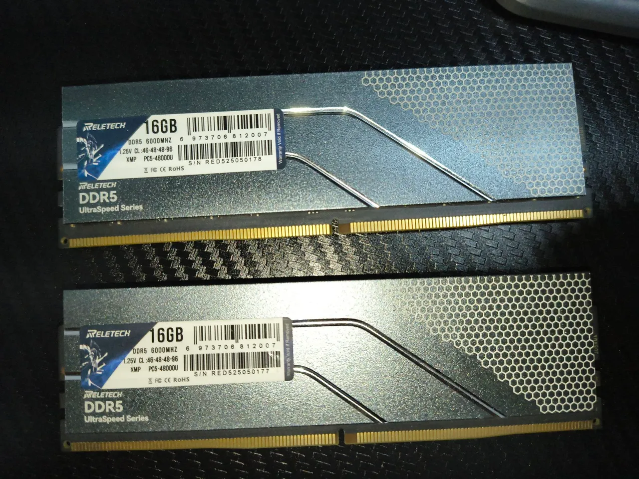 Memória DDR5 32GB (2x16GB) Acer Predator Pallas II 6000MHz C30