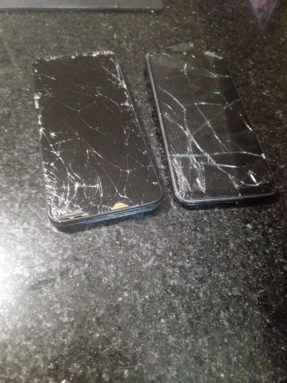 2 celulares samsung galaxy m31 para retirada de peça - Foto 2