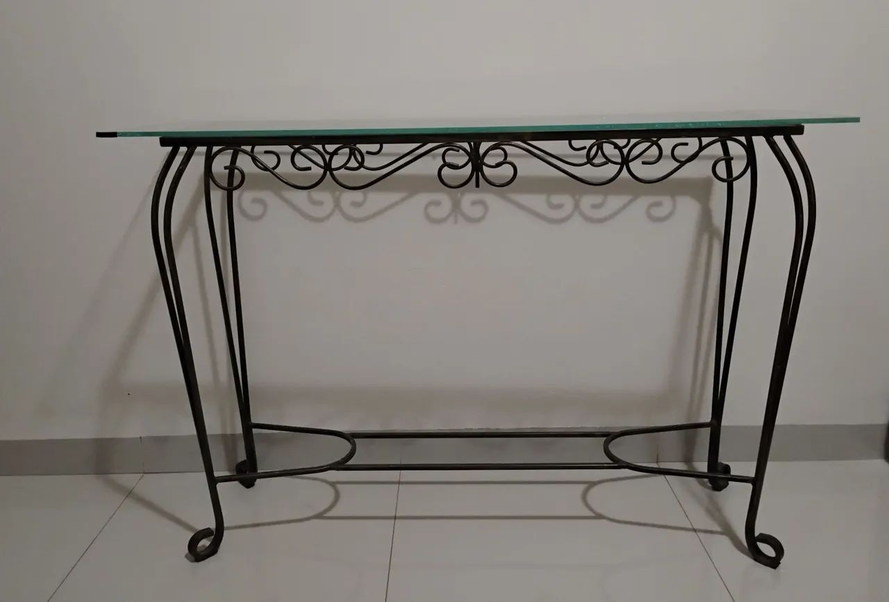 Mesa e aparador em ferro maciço. R$ 600,00 - Foto 4