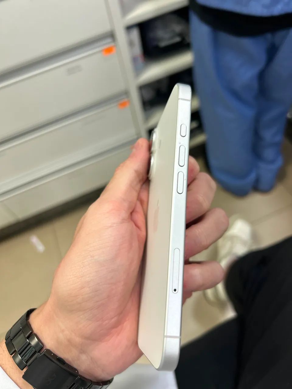 iphone 16 128gb SEMI NOVO - Foto 3