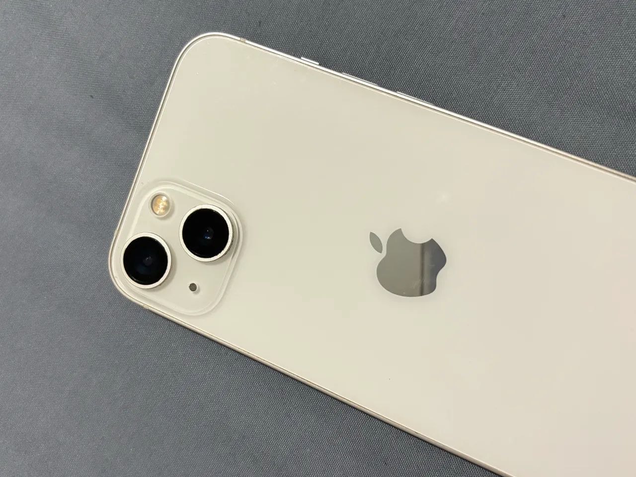 IPhone 13 - 128Gb Branco + Cabo original - Celulares e Smartphones