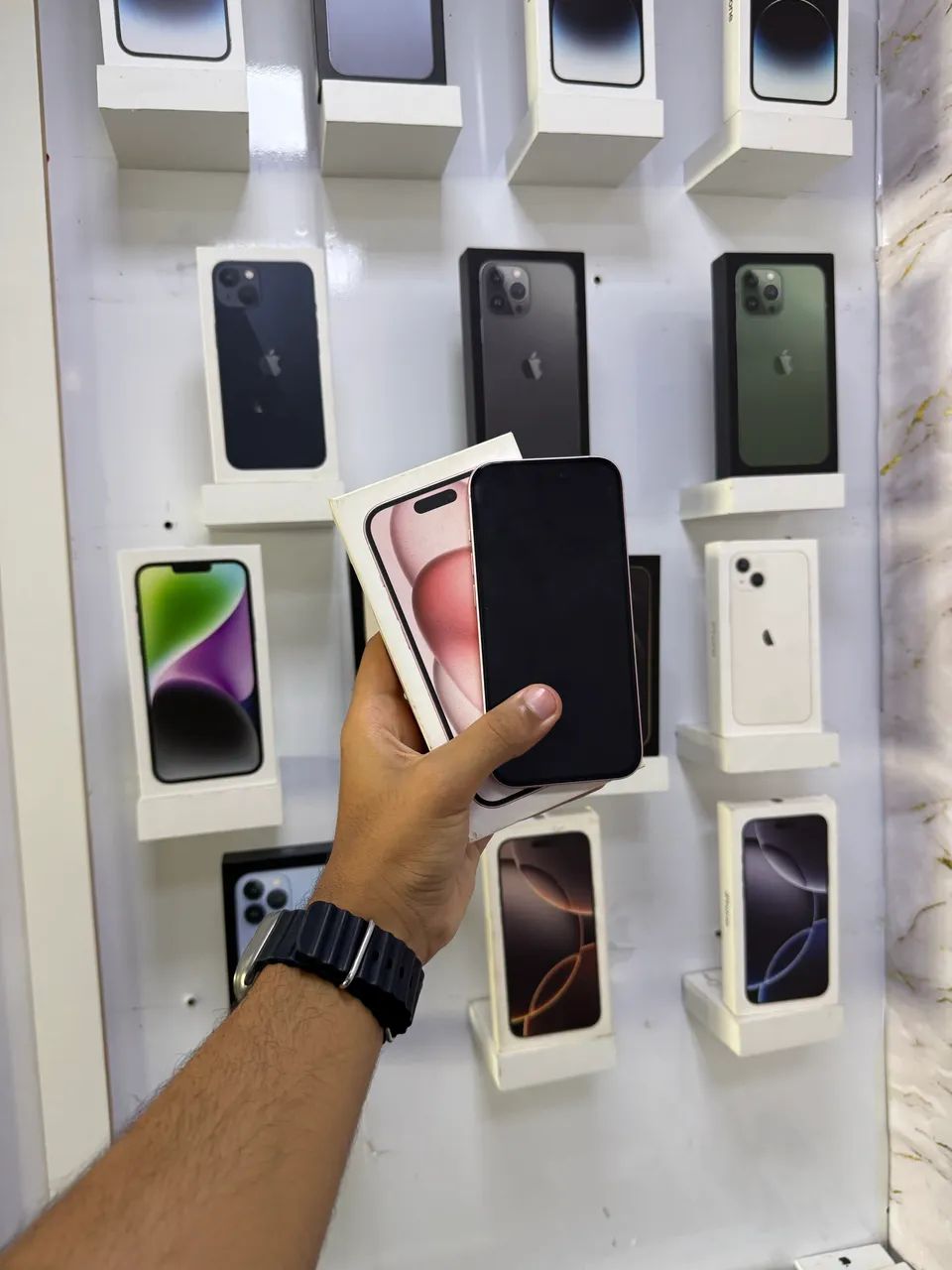 IPHONE 15 128 GB ROSSLA 88%  - Foto 2