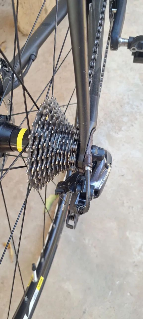 Bicicleta speed cannondale supersix evo disc  - Foto 3