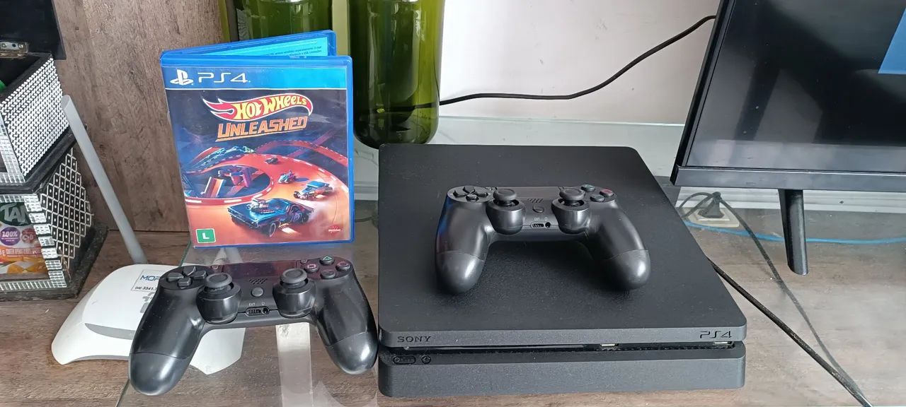 Ps4 slim 1 tera 2 controles 