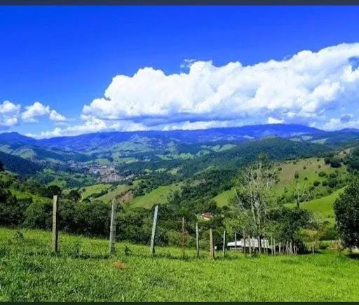 Sitio com vista acima das nuvens - Foto 2
