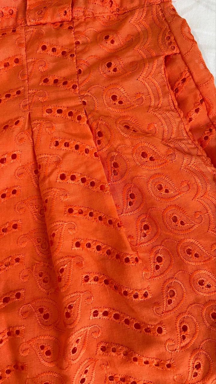 Short Laranja BordadoTam 42 - Cintura Alta (Sem Avarias) - Foto 5
