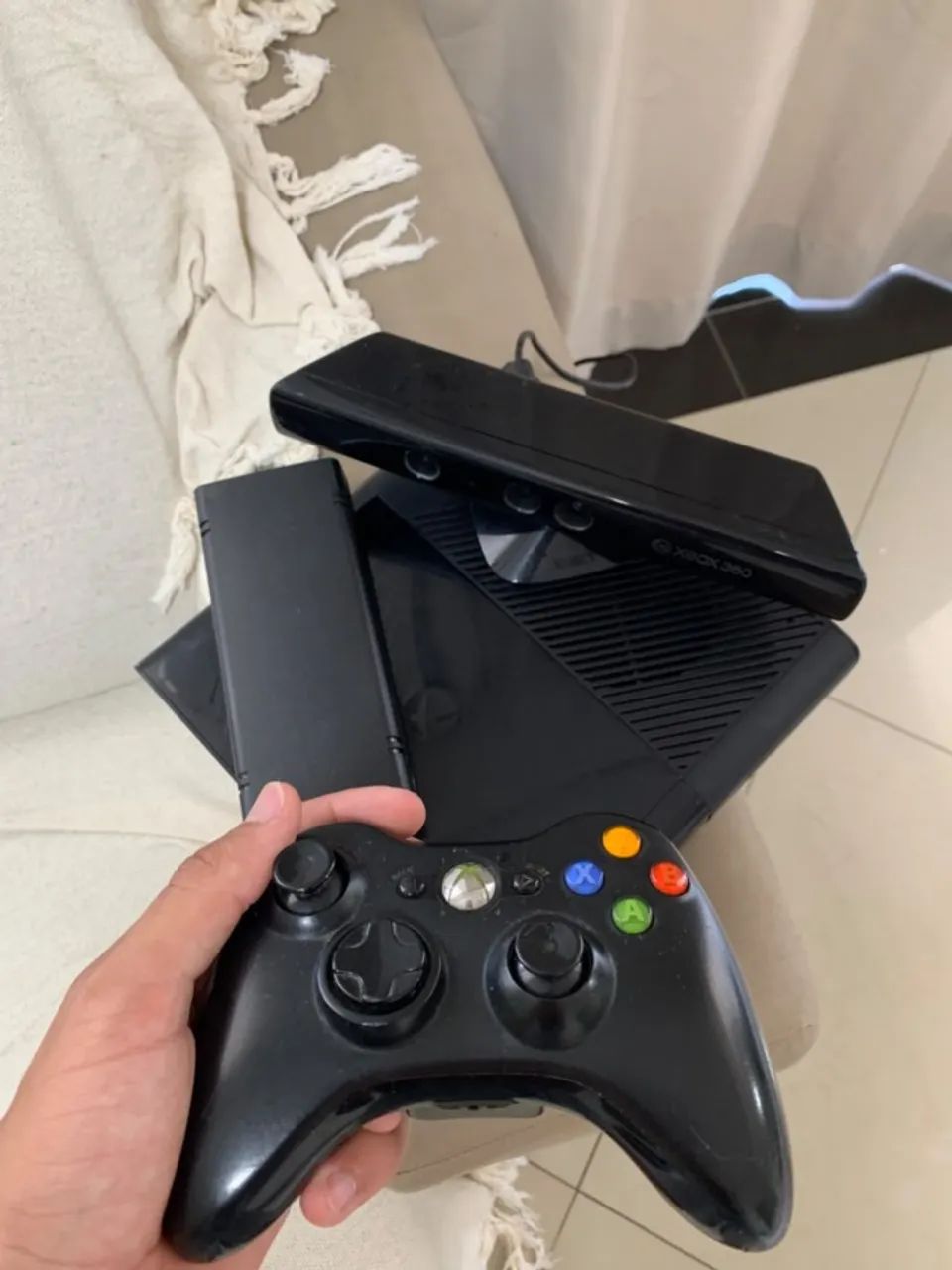 ? XBOX 360 + KINECT + CONTROLE ORIGINAL - Foto 2
