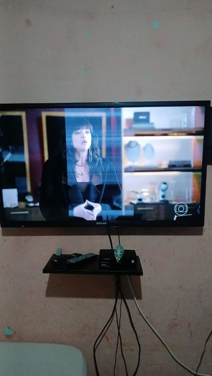 Tv  - Foto 2