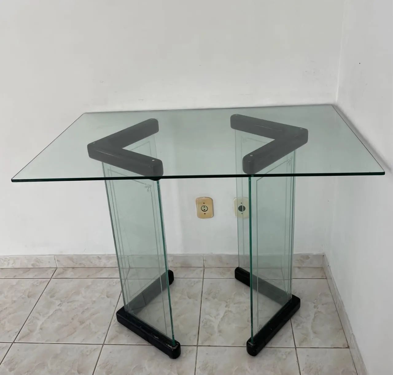 Mesa de centro de vidro 