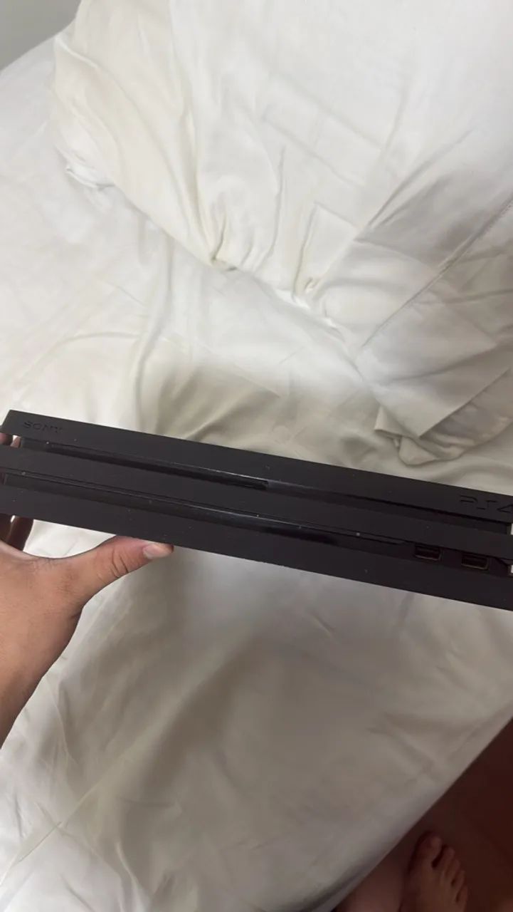Ps4 pro 1tb - Foto 3