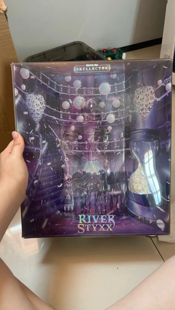 Caixa river Skullector
