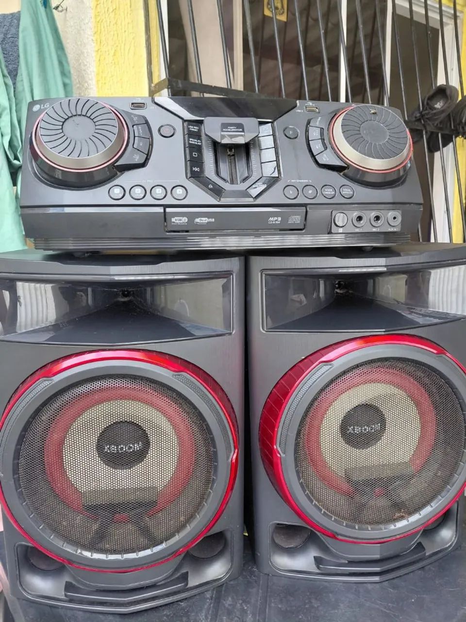 Som LG CL87