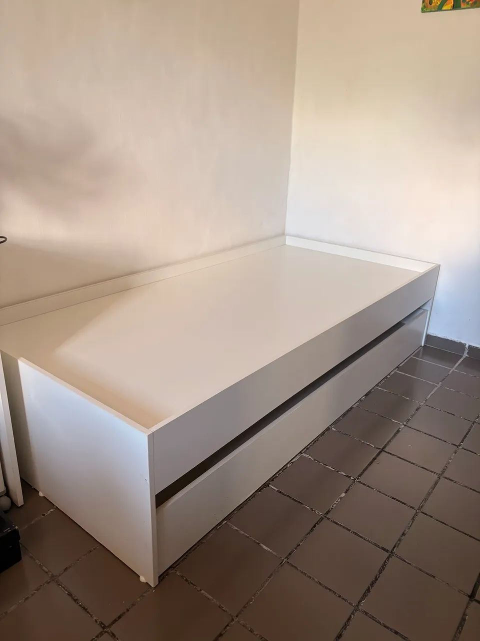 Vende-se Base para Cama de Solteiro com Cama Auxiliar