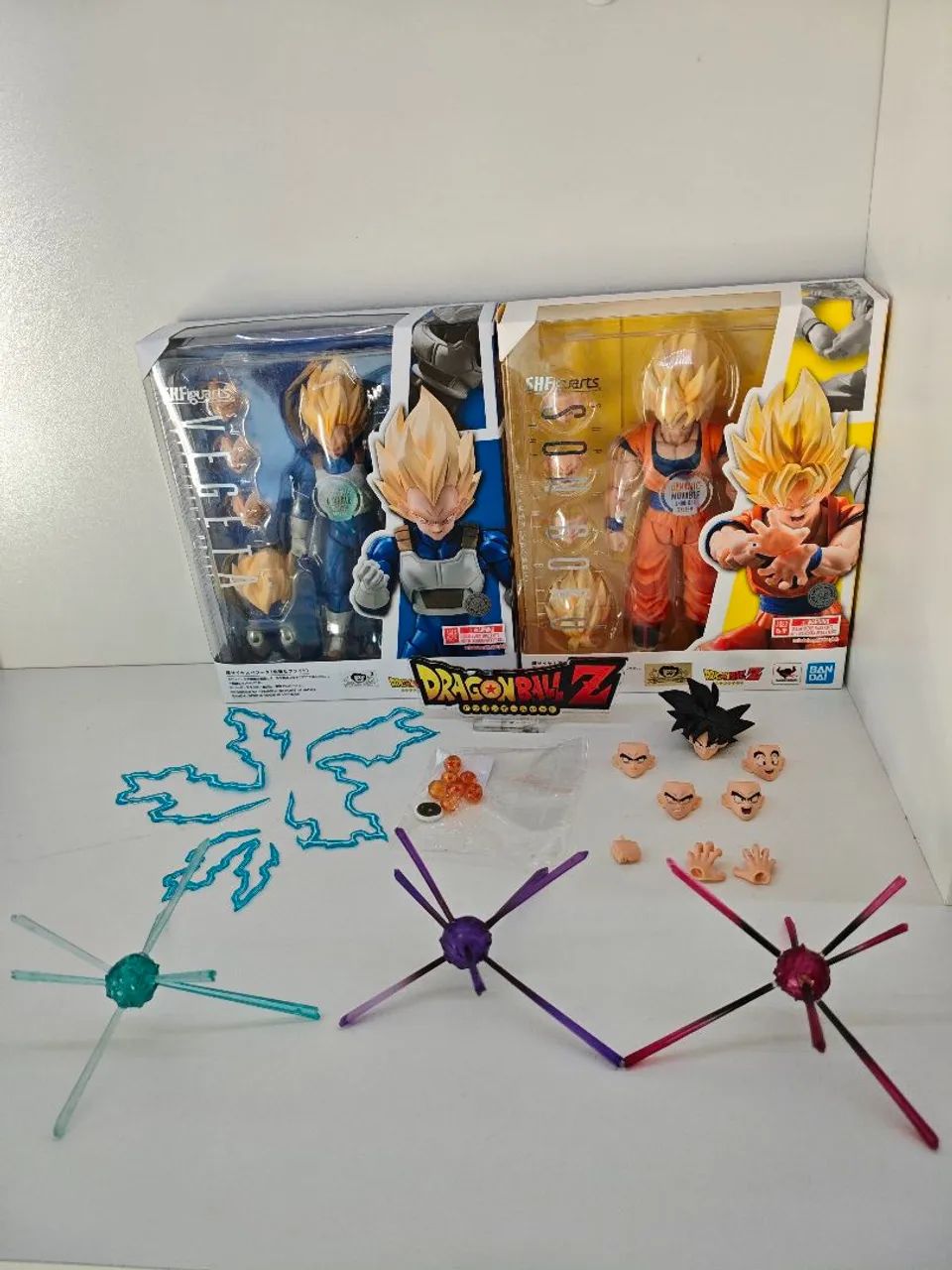Goku e Vegeta Sh Figuarts+ extras 