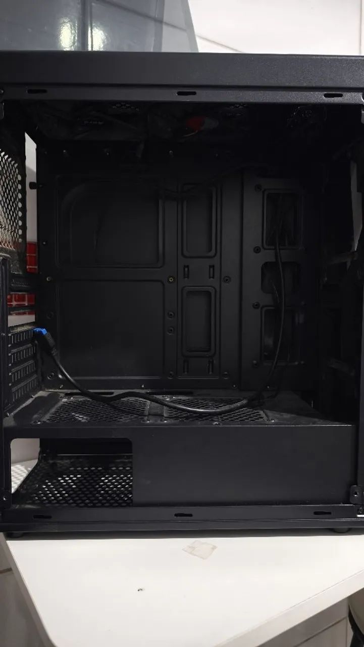 Gabinete Computador Aero Cool -Boas condições. - Foto 3